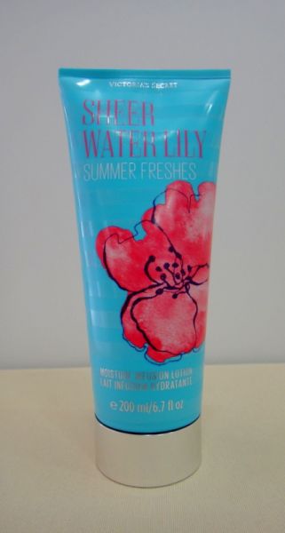 Victoria's secret Vibrant Peony